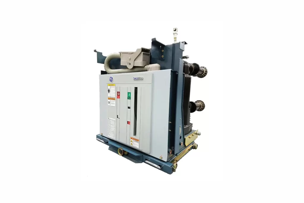 Vacuum-Circuit-Breaker